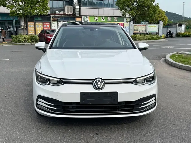 Volkswagen Golf 2023 280TSI DSG Pro