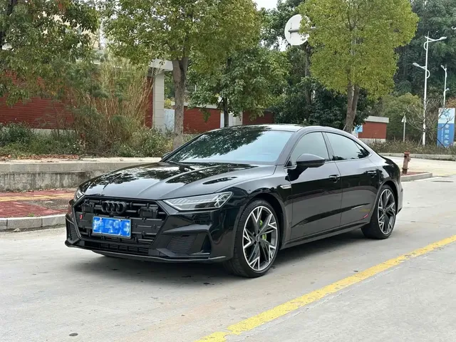 Audi A7L 2023 45 TFSI quattro S-line Black Warrior Edition
