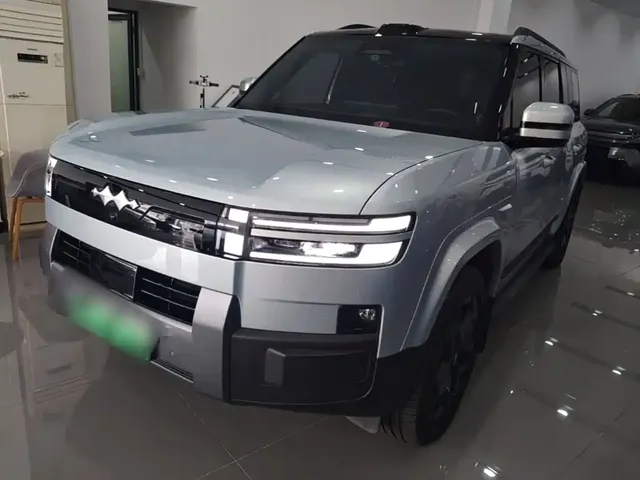 Fang Cheng Bao Titanium 7 2025 AWD Base Model