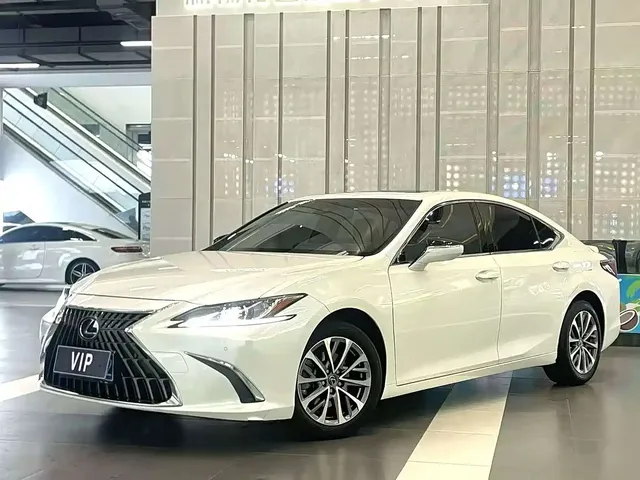 Lexus ES 2023 200 Excellence Edition