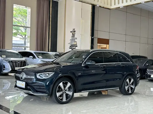 Mercedes-Benz GLC 2022 GLC 300 L 4MATIC Dynamic Collector's Edition