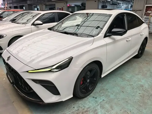 MG 5 Scorpio 2022 1.5T Trophy Sport Luxury Edition