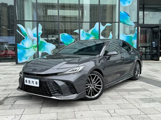 Toyota Camry 2025 Hybrid 2.0HXS Glory Edition