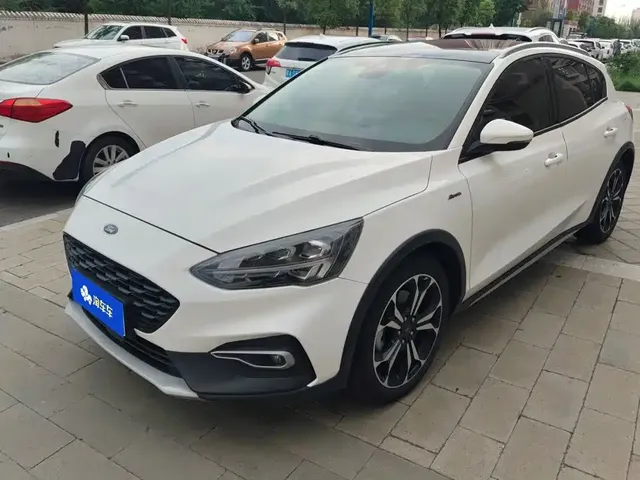 Ford Focus Active 2020 EcoBoost 180 Auto Sporty Edition