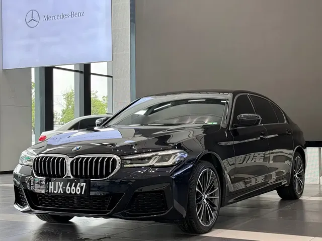 BMW 5 Series 2021 530Li Leading M Sport Package