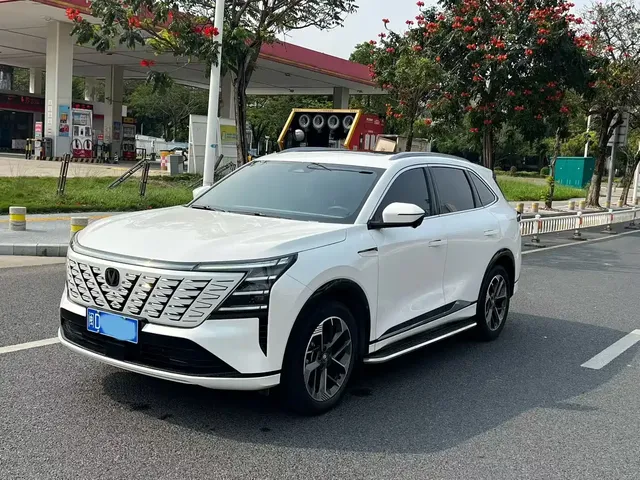 Changan CS75 PLUS 2025 4th Gen 1.5T New Blue Whale Smart Premium