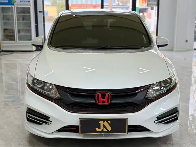 Honda Jade 2017 1.8L Automatic Comfort Edition 5-seater