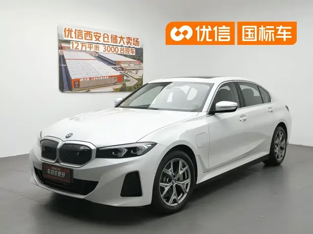 BMW i3 2024 eDrive 35 L