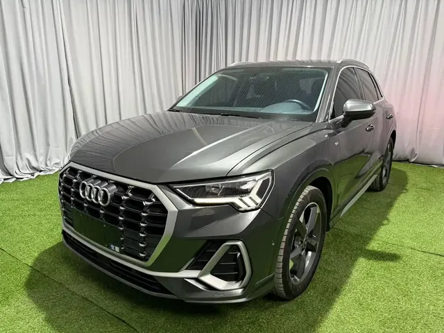 Audi Q3 2022 35 TFSI Fashion Dynamic