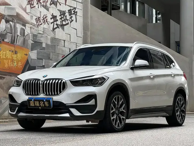 BMW X1 2022 xDrive25Li Premium