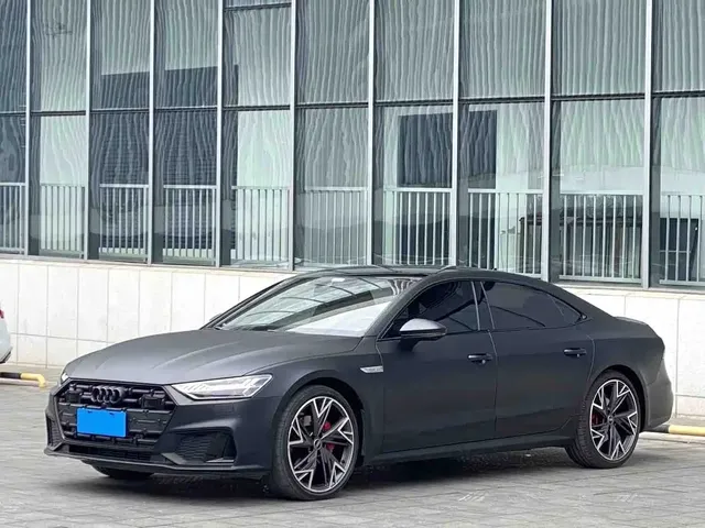 Audi A7L 2023 45 TFSI quattro S-line Black Warrior Edition