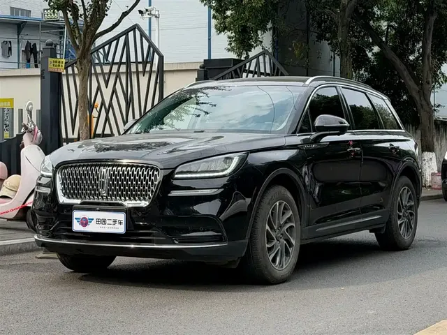 Lincoln Adventurer 2022 2.0T 2WD Deluxe Edition