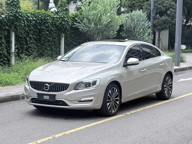 Volvo S60 2019 S60L T5 Smart Vision Edition
