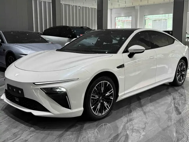 Nezha Auto Nezha S 2024 Model Range Extender 1060 Lite
