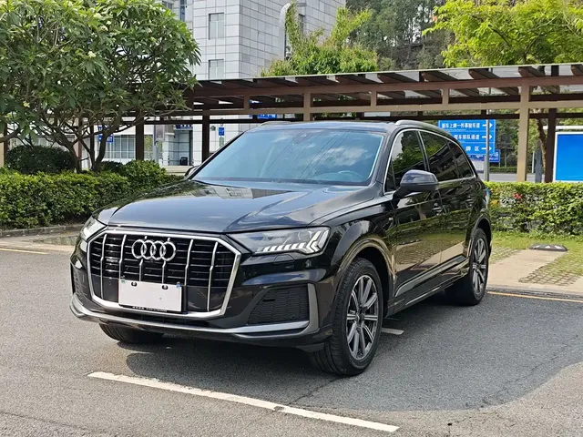Audi Q7 2021 45 TFSI quattro S line Sport
