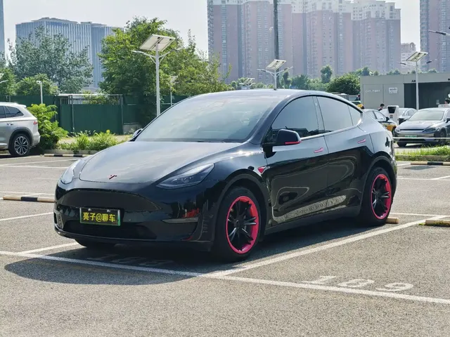 Tesla Model Y 2021 Model Long Range AWD