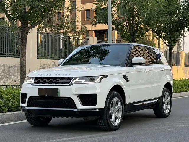 Land Rover Range Rover Sport PHEV 2018 Model P400e