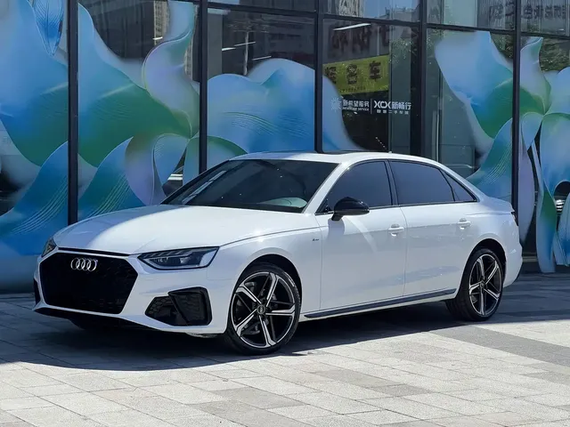 Audi A4L 2024 40 TFSI Luxury Dynamic