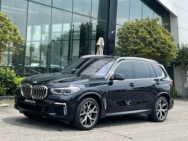 BMW X5 2022 Facelift xDrive 40Li M Sport Package