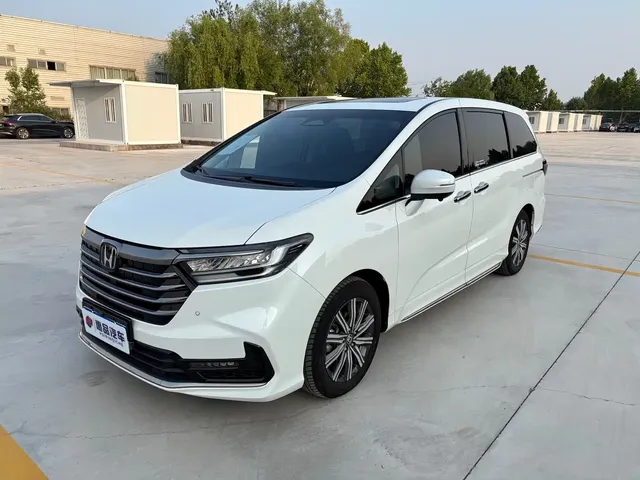 Honda Odyssey 2024 2.0L e:HEV Sharp·Premium Edition