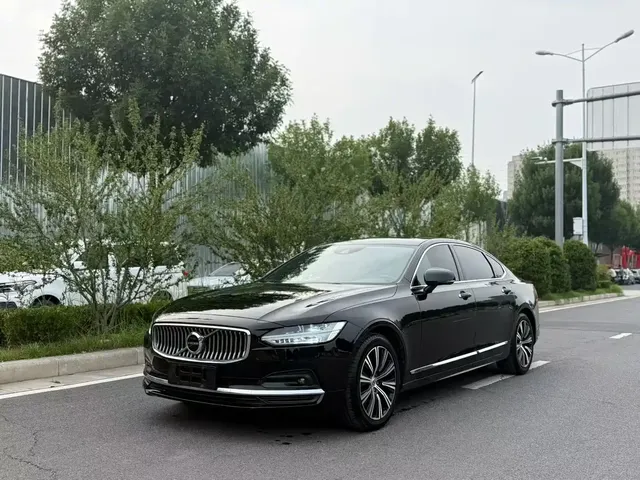 Volvo S90 2021 Model B5 Inscription Luxury Edition