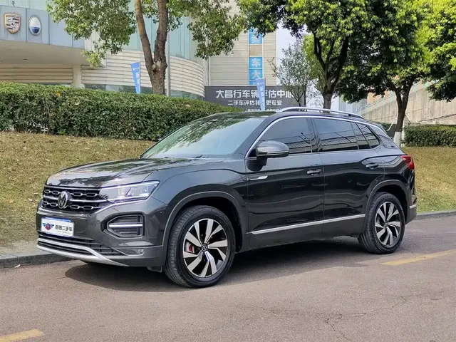 Volkswagen Tayron 2022 330TSI 2WD Luxury Smart Connect Edition