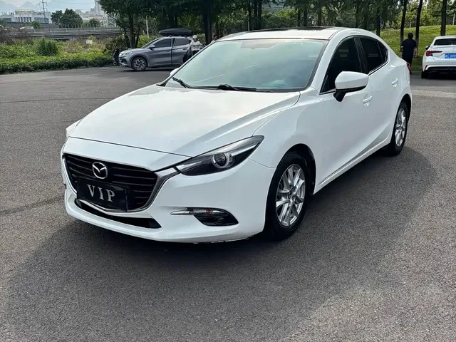 Mazda 3 Axela 2019 Cloud Control Edition Sedan 1.5L Auto Luxury China VI