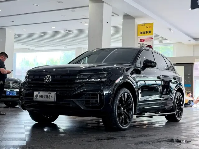 Volkswagen Touareg 2021 3.0TSI R-Exclusive
