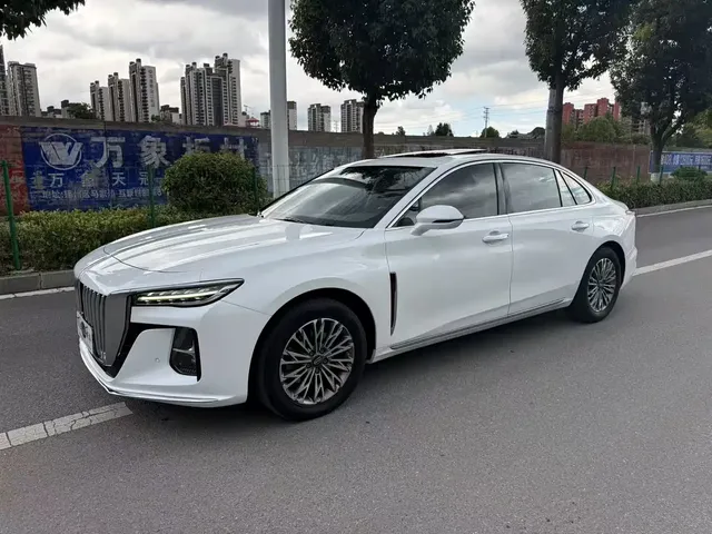 Hongqi H5 2023 2.0T Auto Smart Connect Flagship