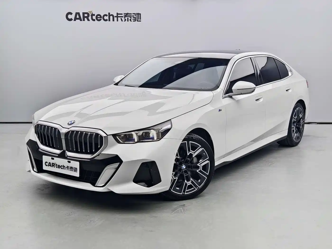 BMW 5 Series 2025 530Li Leading M Sport Package