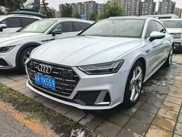 Audi A7L 2023 45 TFSI quattro S-line Shadow Warrior Edition