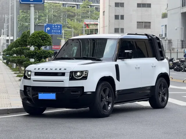 Land Rover Defender 2021 110 P400 X-DYNAMIC HSE