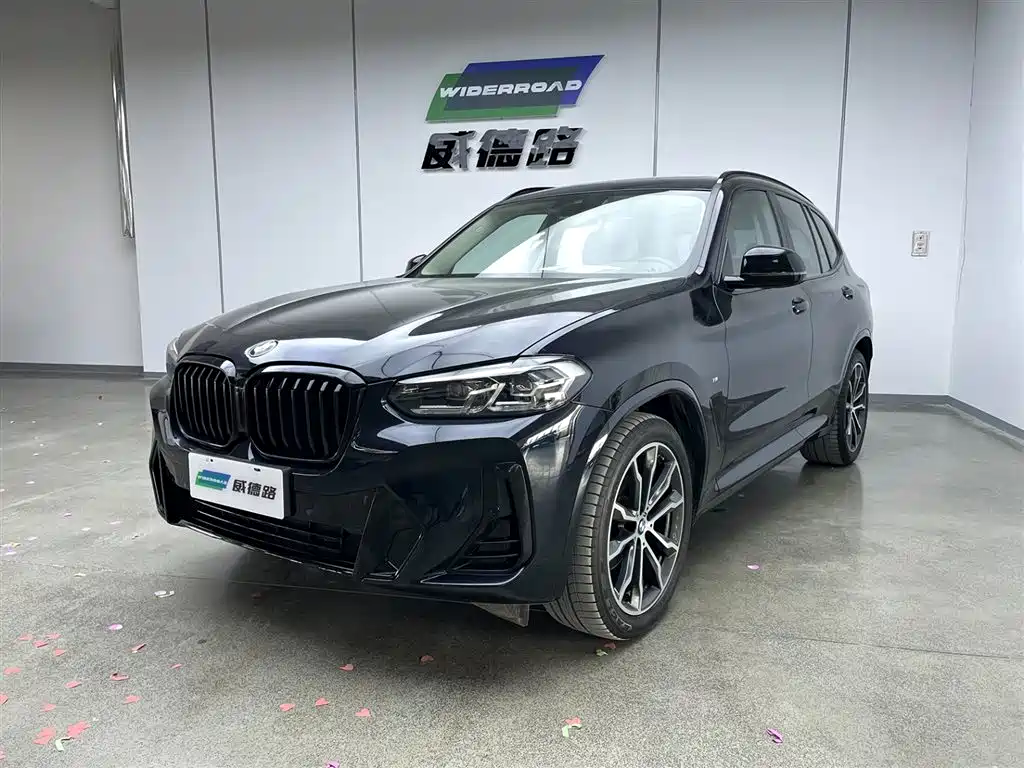 BMW X3 2022 xDrive30i Leading M Night Package
