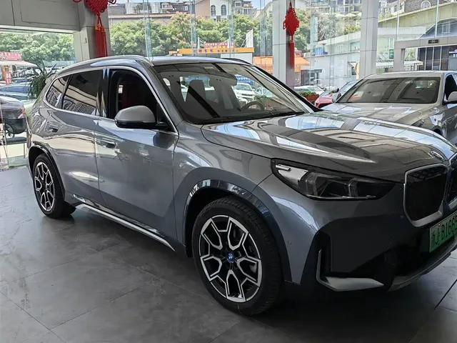 BMW iX1 2023 xDrive30L M Sport Package