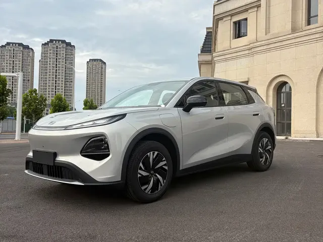 Changan Qiyuan Q05 2026 Model Base
