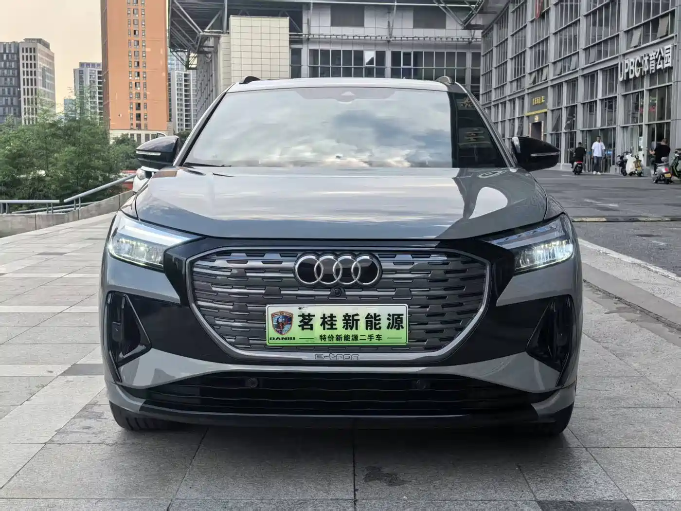 Audi Q4 e-tron 2023 40 e-tron Creation Night Edition