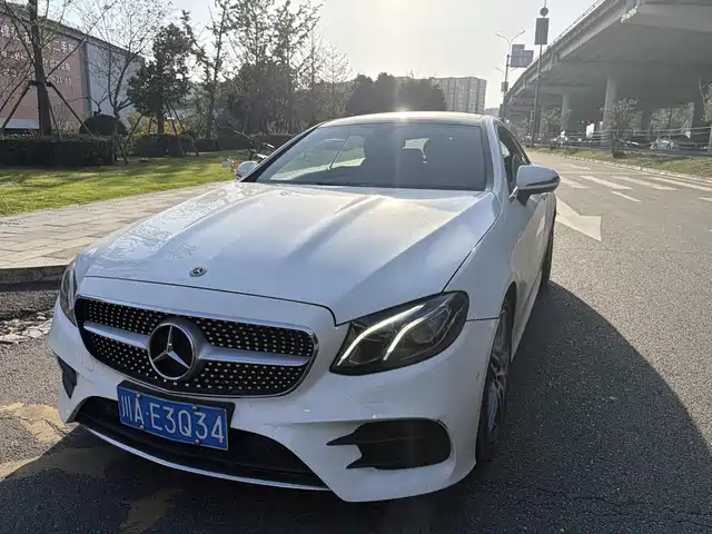 Mercedes-Benz E-Class (Import) 2019 E 200 Coupe