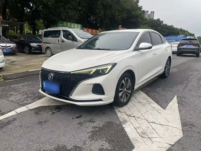 Changan Eado 2020 PLUS Blue Whale NE 1.4T GDI DCT Premium