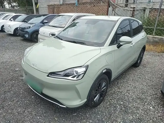 Nezha Auto Nezha V 2022 Trend 400 Lite