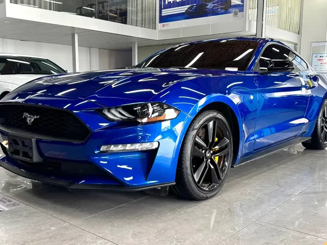 Ford Mustang 2019 2.3L EcoBoost
