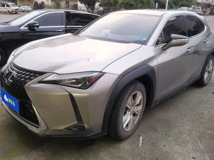 Lexus UX 2020 200 Special Edition