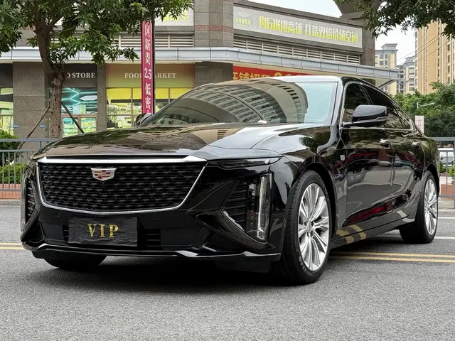 Cadillac CT6 2023 28T Premium Model