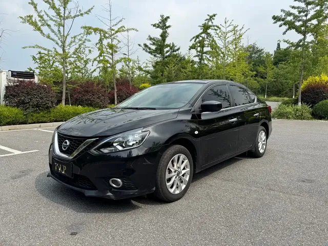 Nissan Sylphy 2023 1.6L CVT Black Gold Edition