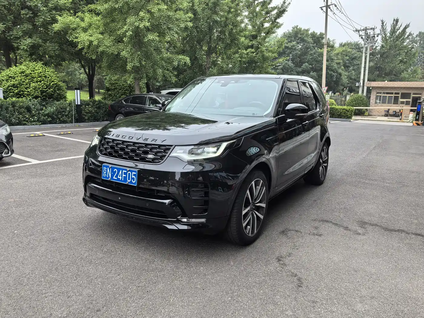 Land Rover Discovery 2021 360PS R-Dynamic SE
