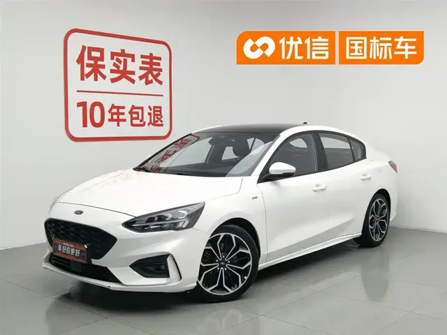 Ford Focus 2020 Sedan EcoBoost 180 Automatic ST Line