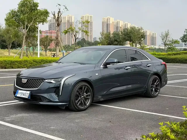 Cadillac CT4 2022 28T Luxury Model