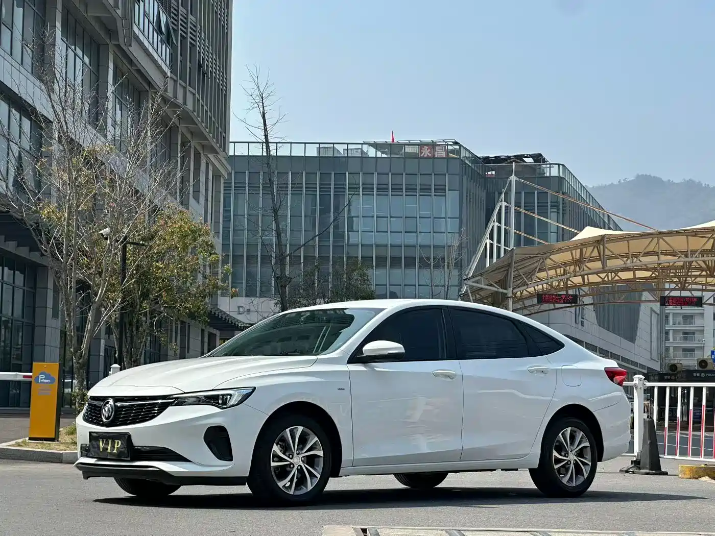 Buick Verano 2023 Pro Leisure Edition