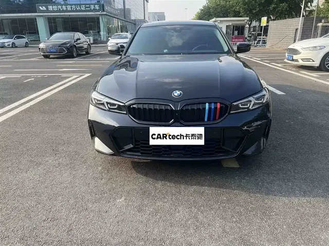 BMW 3 Series 2025 330Li M Sport Night Edition