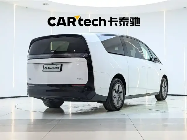 Li Auto MEGA 2025 Model Home Family Special Edition