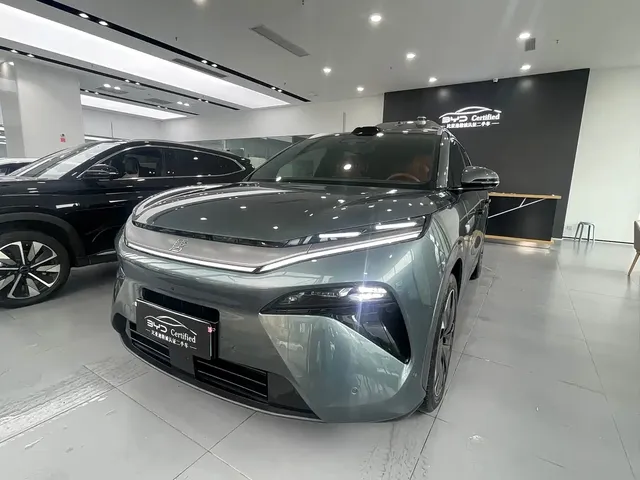BYD Tang L 2025 DM 175KM Drone Player Edition